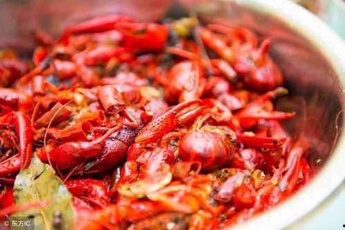 莱芜吃瓜视频小龙虾店,吃瓜视频里的美食传奇